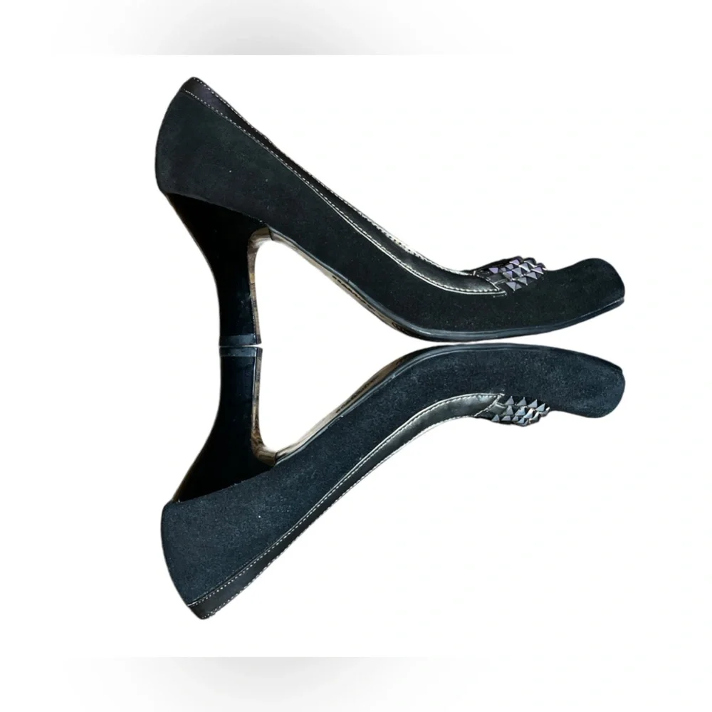 Vintage Style Kenneth Cole Reaction Black Suede & Metallic Pumps 8 M - Picture 2 of 5